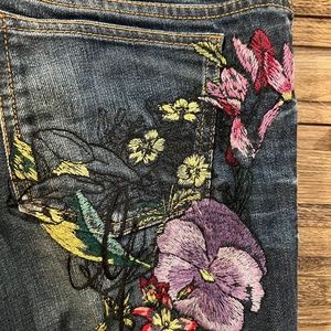 Gucci jeans. Size 44